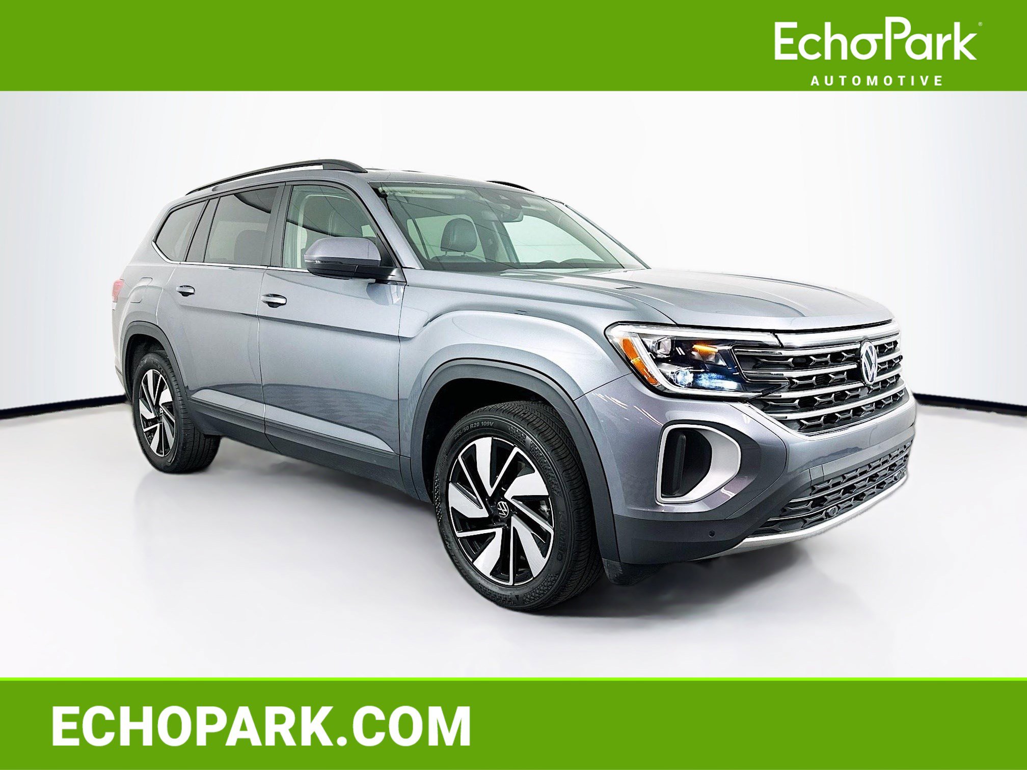 Used 2025 Volkswagen Atlas SE