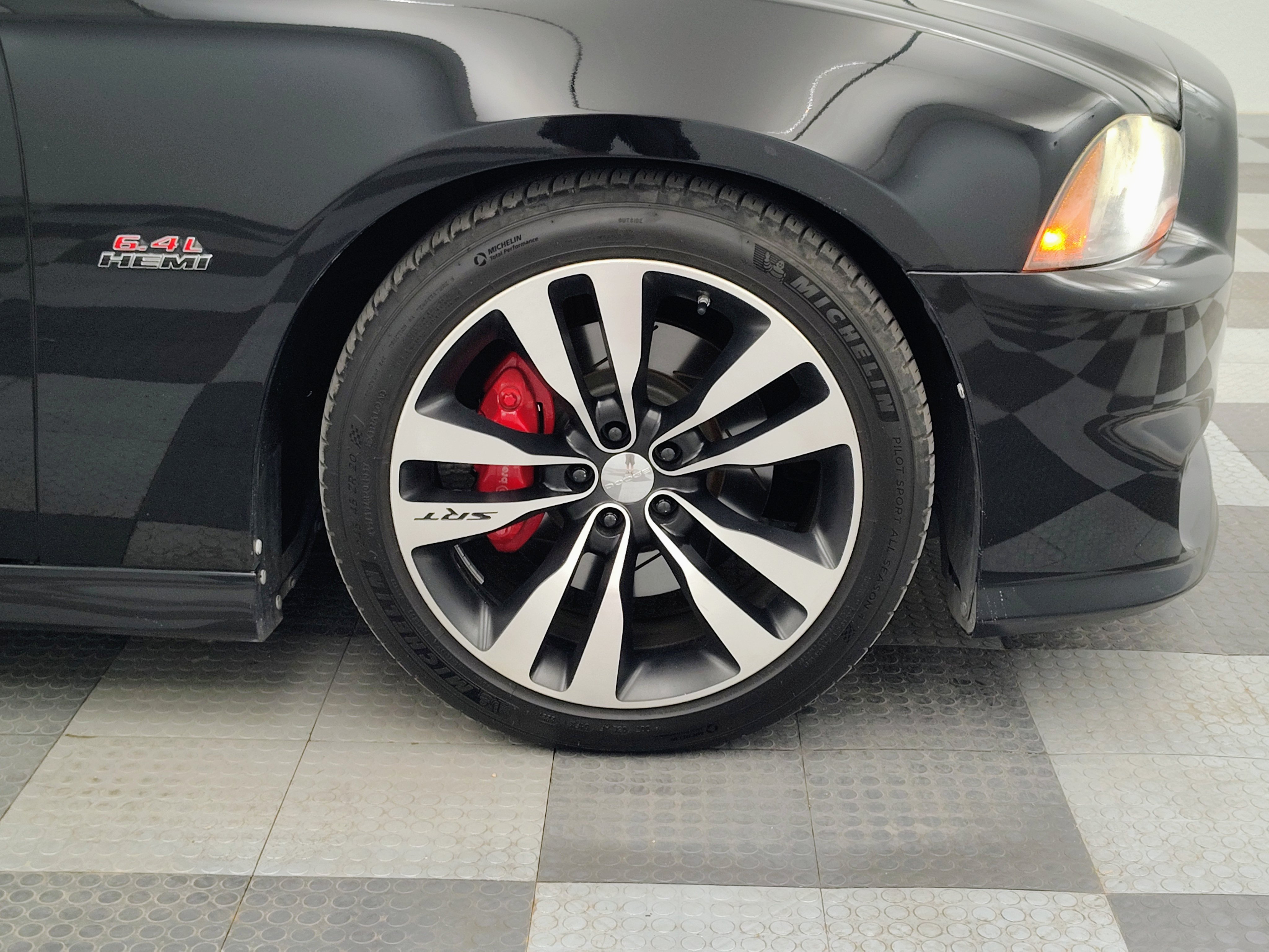 Used 2012 Dodge Charger SRT8 w/ Driver Confidence Group RWD image 13