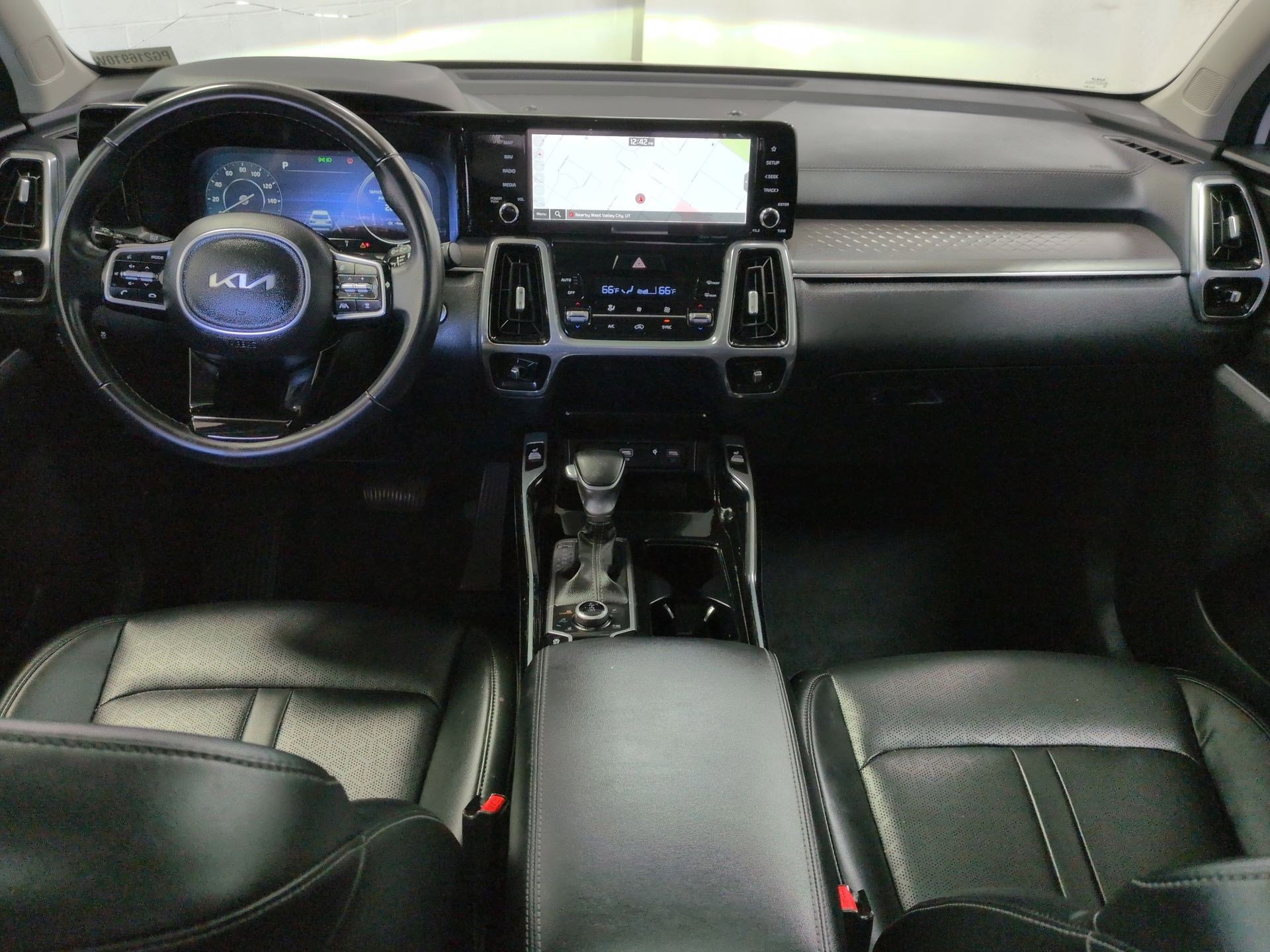 Used 2023 Kia Sorento SX image 20