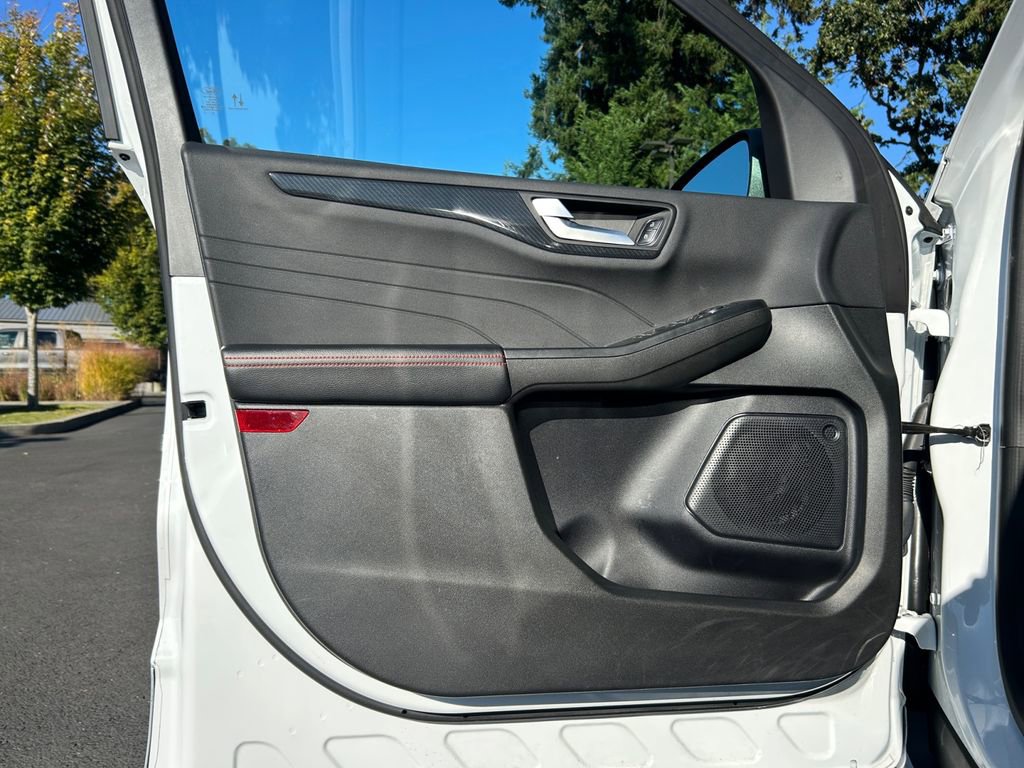 Used 2023 Ford Escape ST-Line w/ Tech Pack #1 image 23