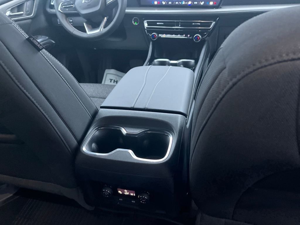 New 2026 Chevrolet Traverse LT image 29