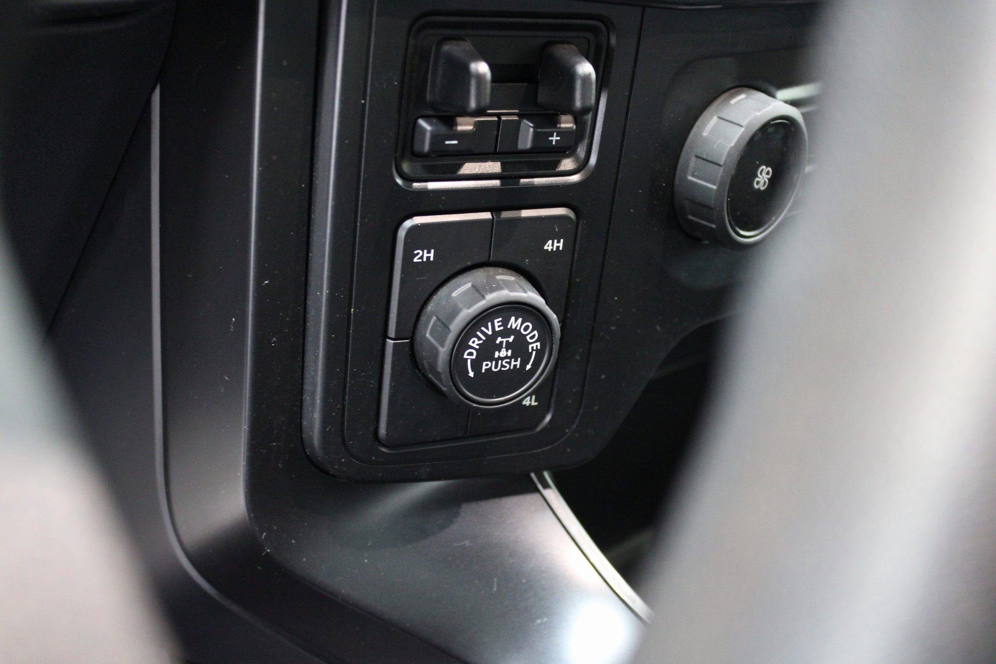 Used 2022 Ford F150 Tremor w/ Tow Technology Package image 36