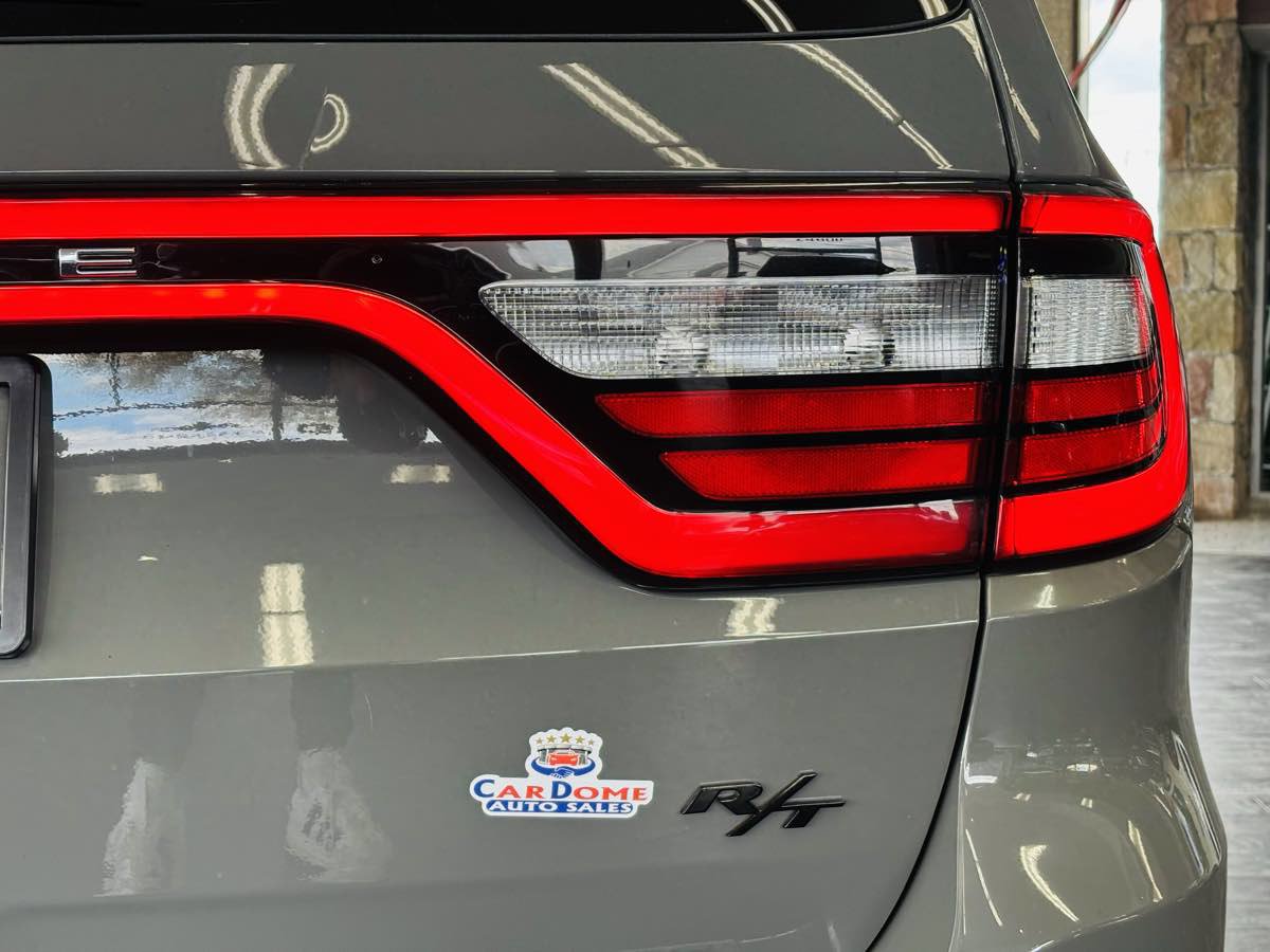 Used 2021 Dodge Durango R/T w/ Blacktop Package AWD/4WD image 11