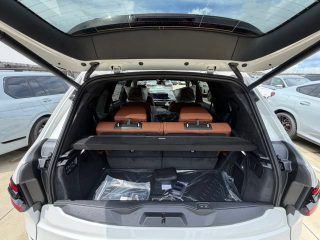 New 2027 BMW X7 xDrive40i w/ M Sport Package AWD/4WD image 26