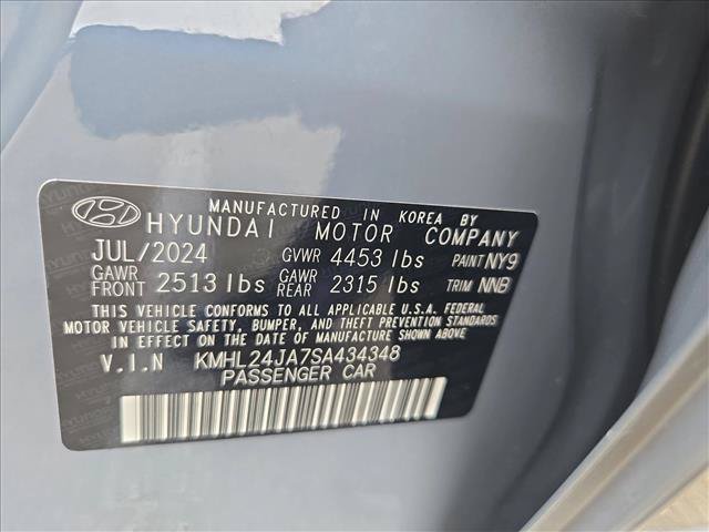 Used 2025 Hyundai Sonata SE FWD image 13