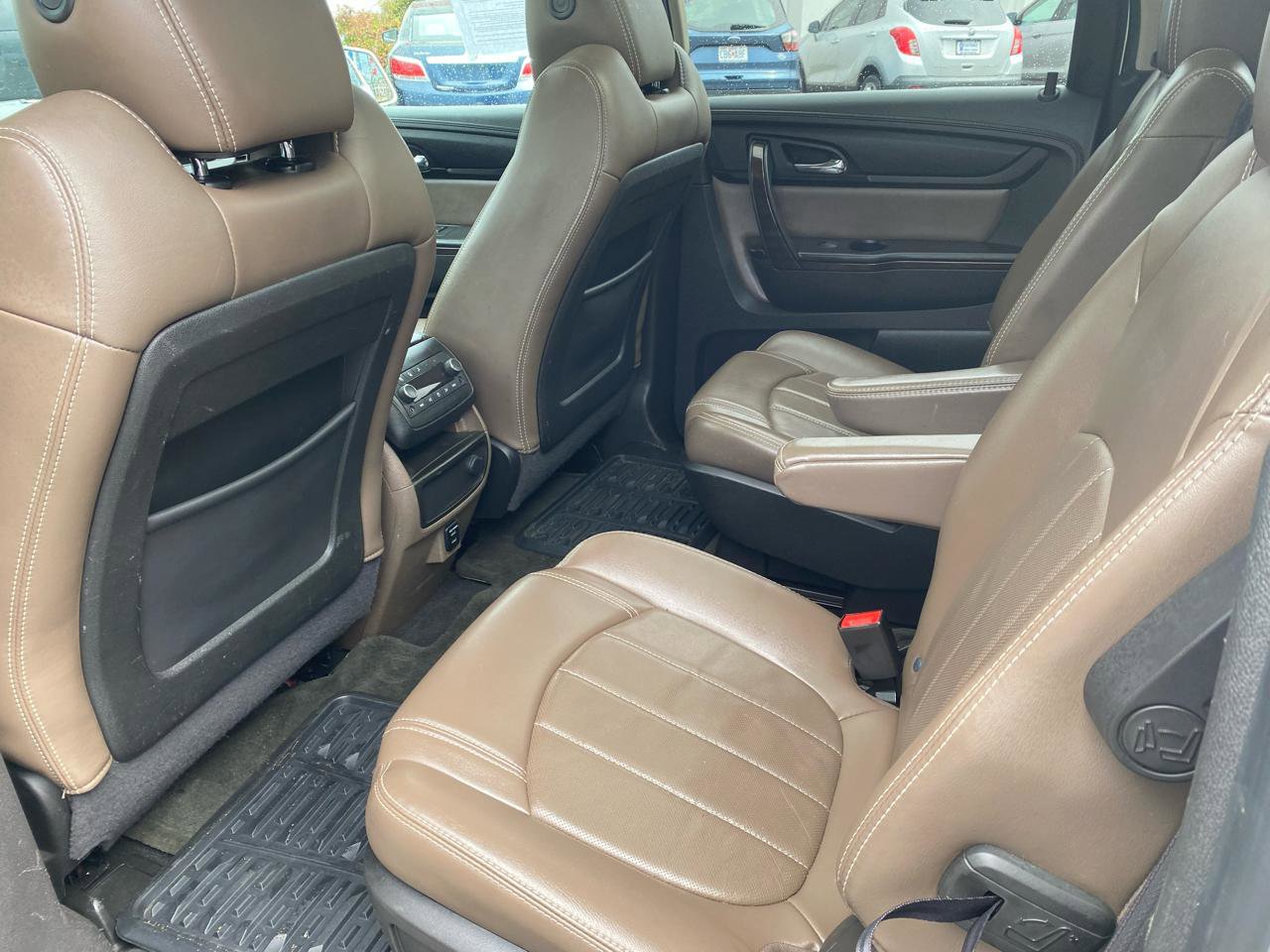 Used 2015 GMC Acadia SLT FWD image 10