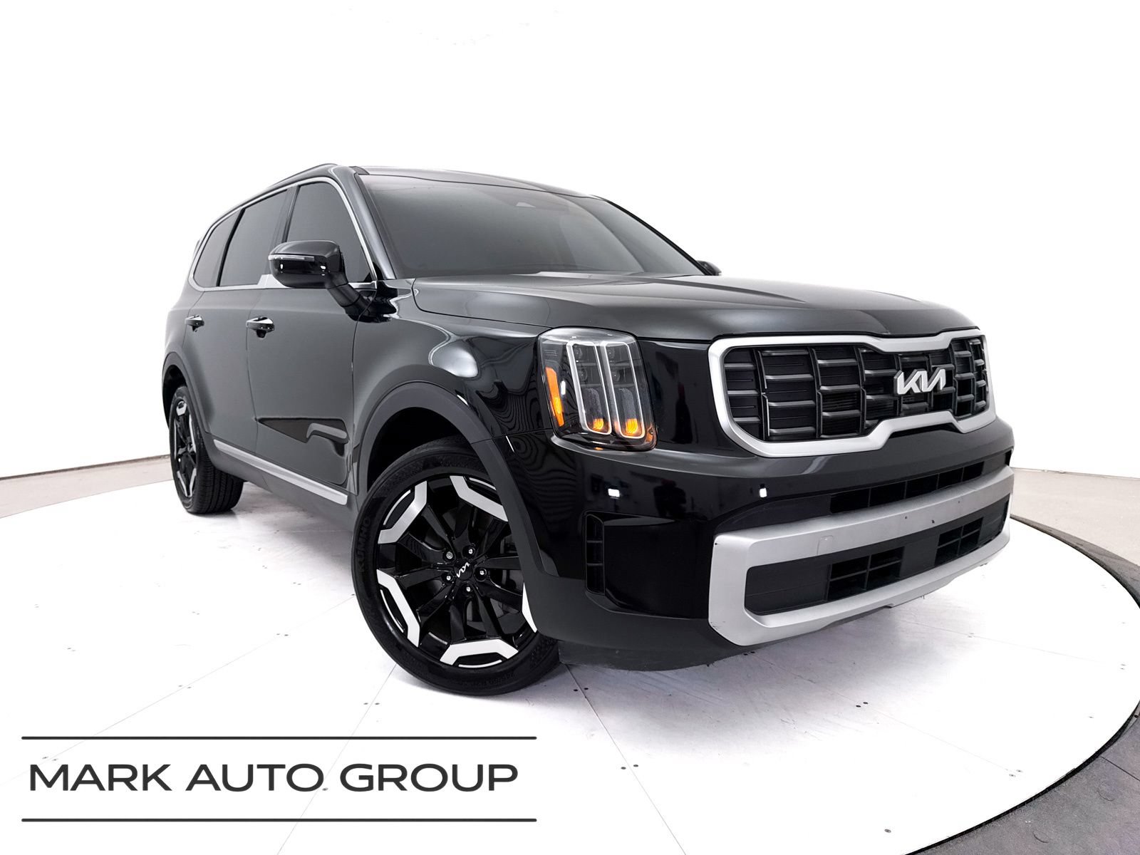 Certified 2024 Kia Telluride S w/ S Sunroof Package