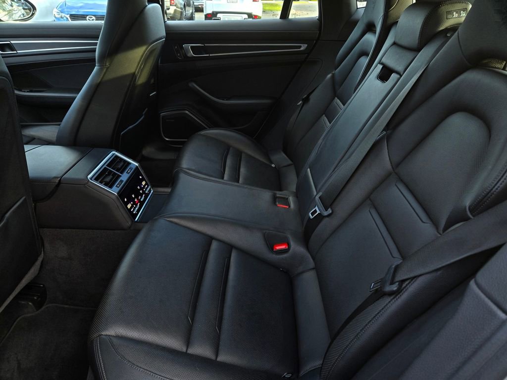 Used 2023 Porsche Panamera Platinum Edition RWD image 17