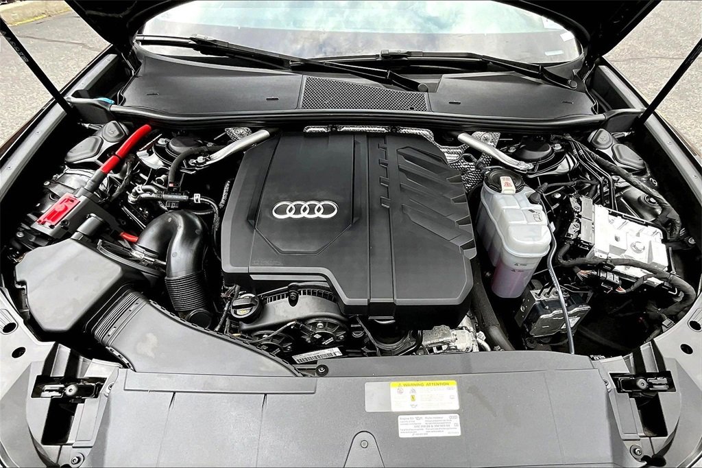 Used 2022 Audi A6 2.0T Premium image 30