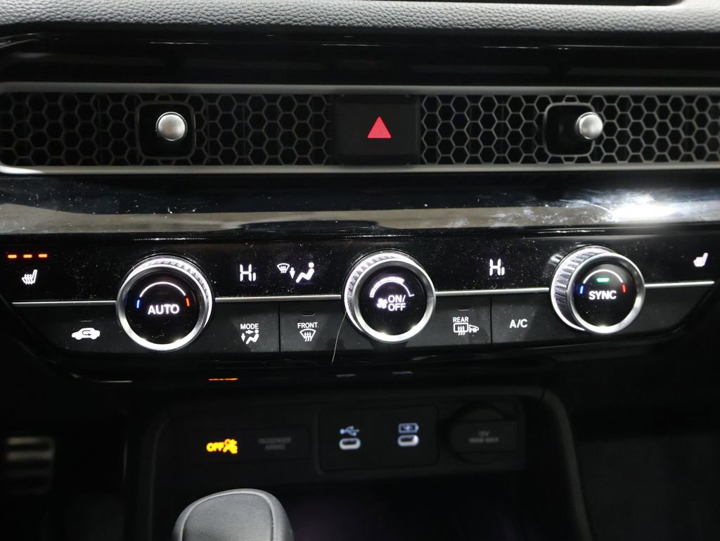 Used 2025 Honda Civic Sport image 29