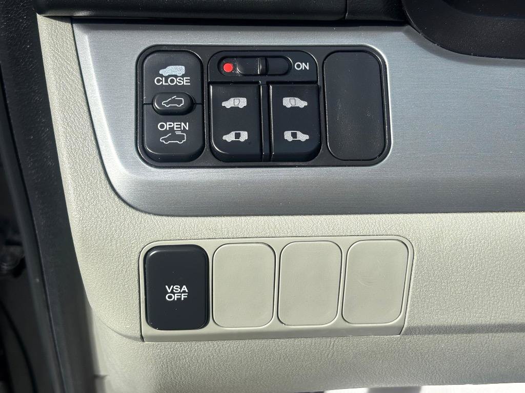 Used 2008 Honda Odyssey EX-L image 16