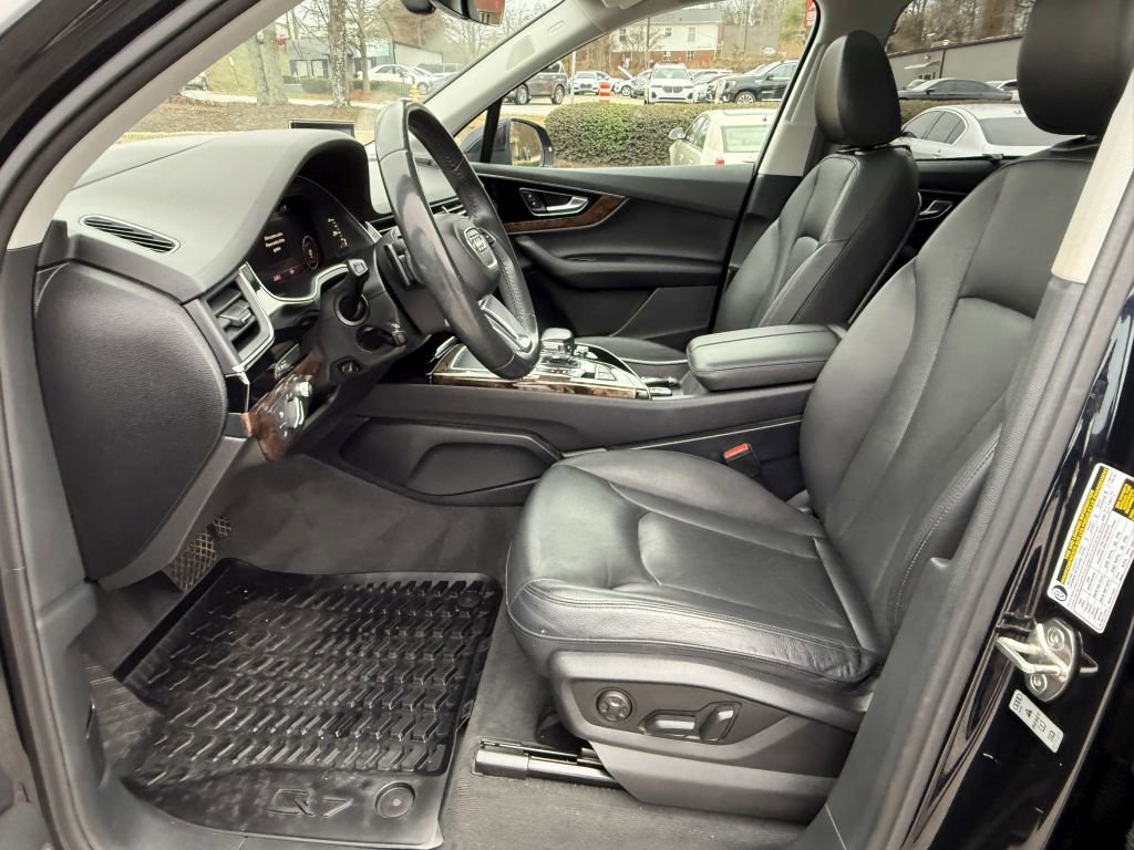 Used 2018 Audi Q7 3.0T Prestige w/ Prestige Package image 18