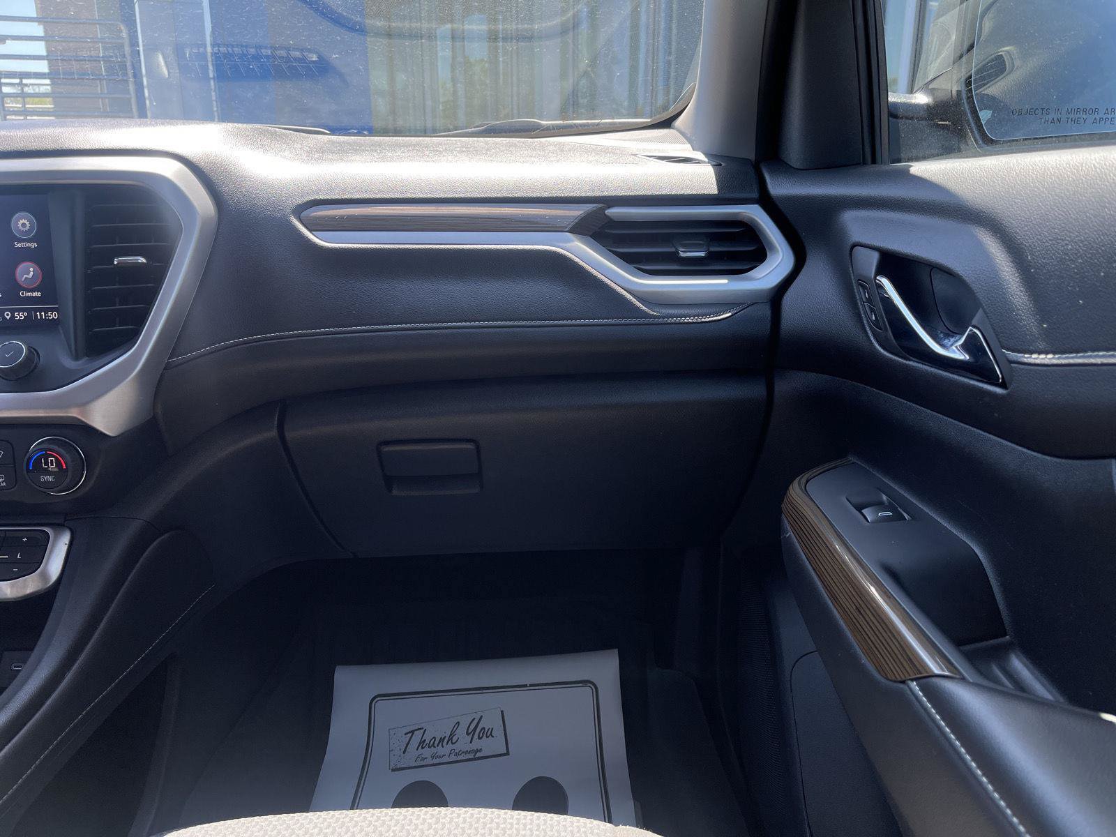 Used 2023 GMC Acadia SLE w/ Driver Convenience Package FWD image 29