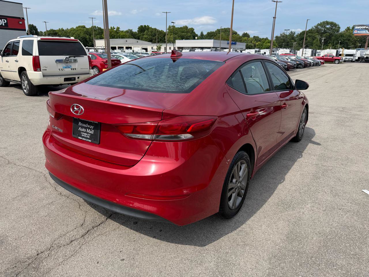 Used 2018 Hyundai Elantra SEL FWD image 3
