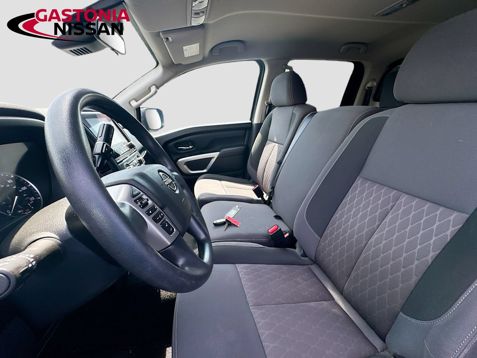 Used 2024 Nissan Titan SV w/ Accessory Utility Package AWD/4WD image 26