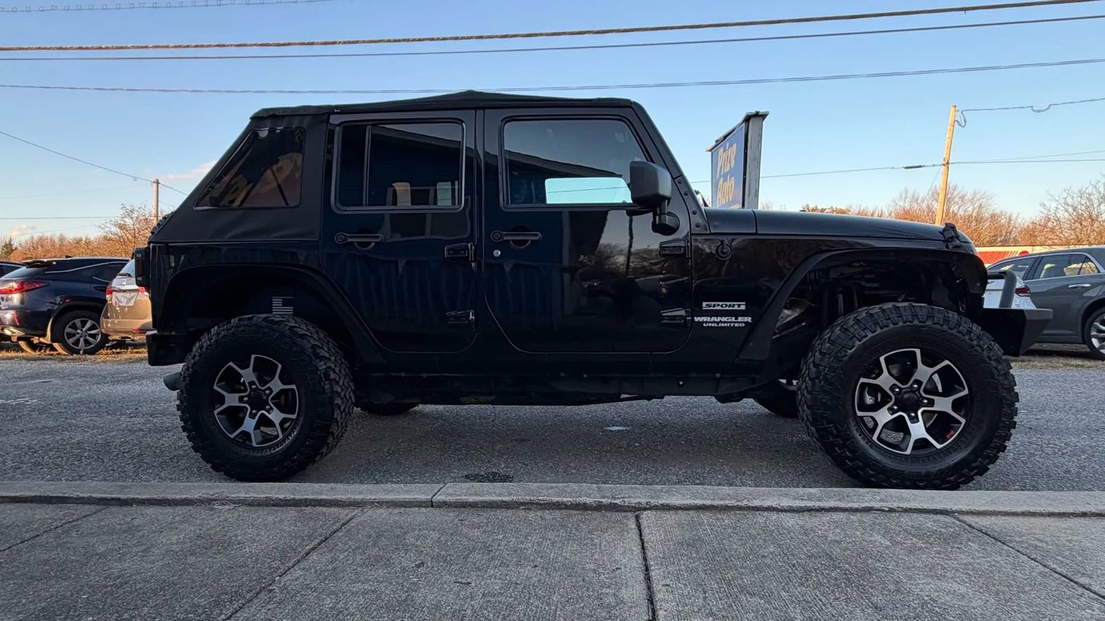 Used 2012 Jeep Wrangler Unlimited Sport image 6