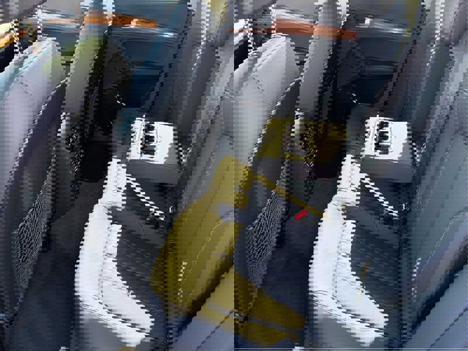 Used 2023 Audi Q5 2.0T Premium image 18