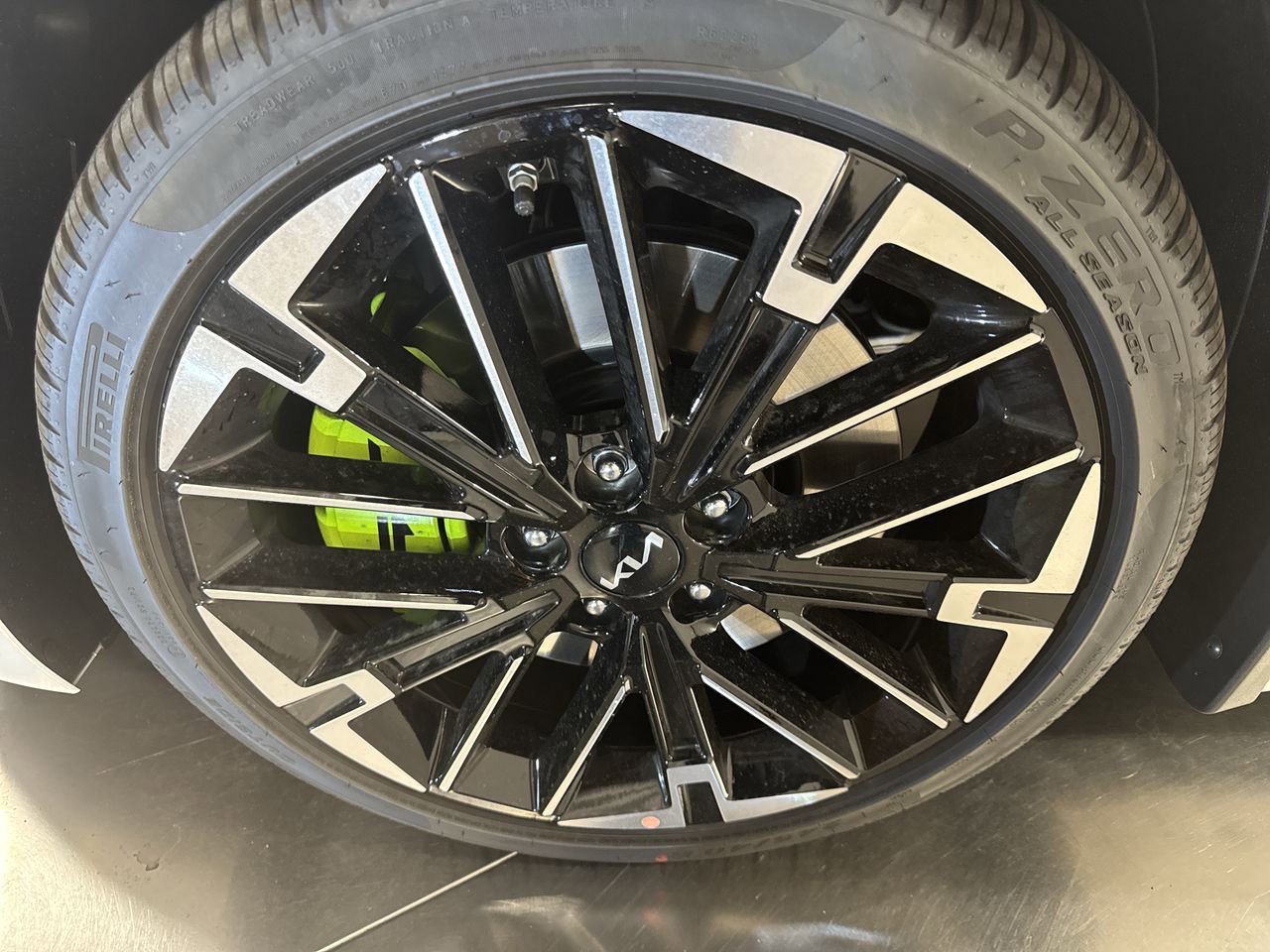 New 2026 Kia K5 GT image 10