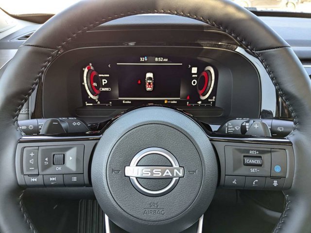 New 2025 Nissan Pathfinder Platinum image 30