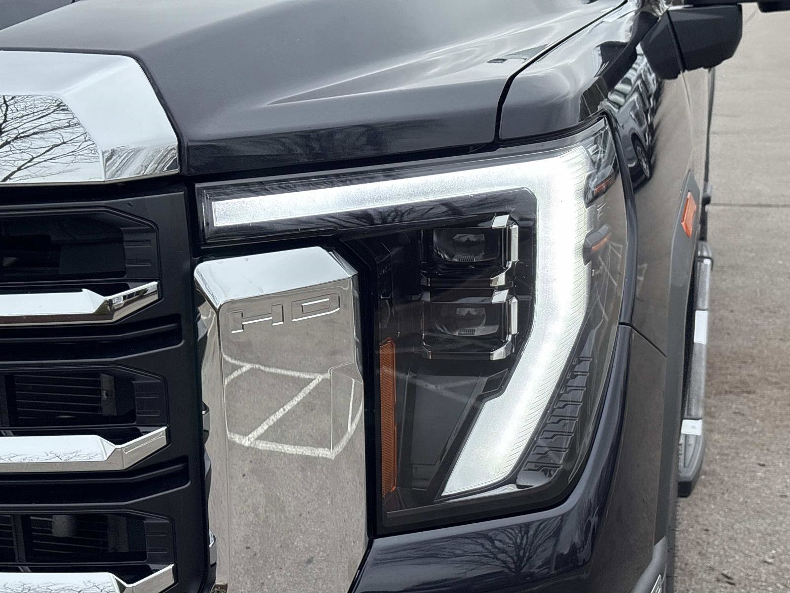 Certified 2024 GMC Sierra 2500 SLT w/ SLT Premium Package image 12