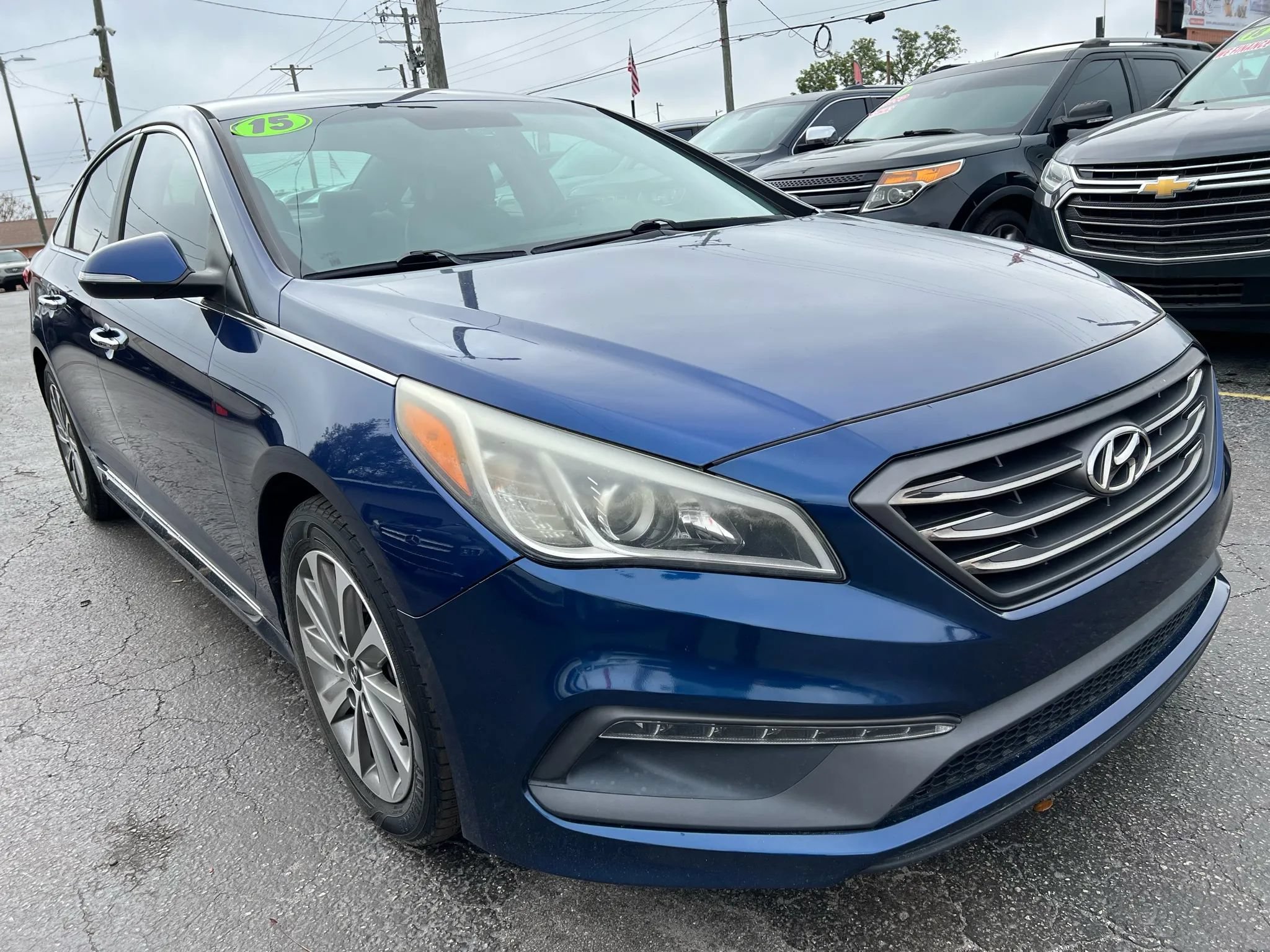 Used 2015 Hyundai Sonata Sport w/ Option Group 04 FWD image 4