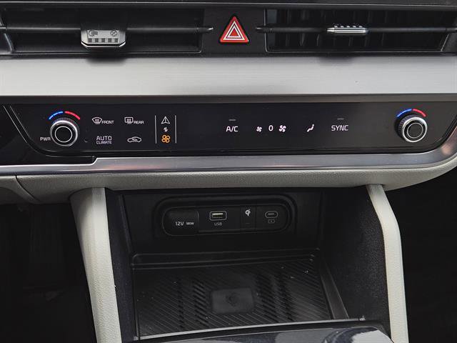 Used 2023 Kia Sportage EX image 14