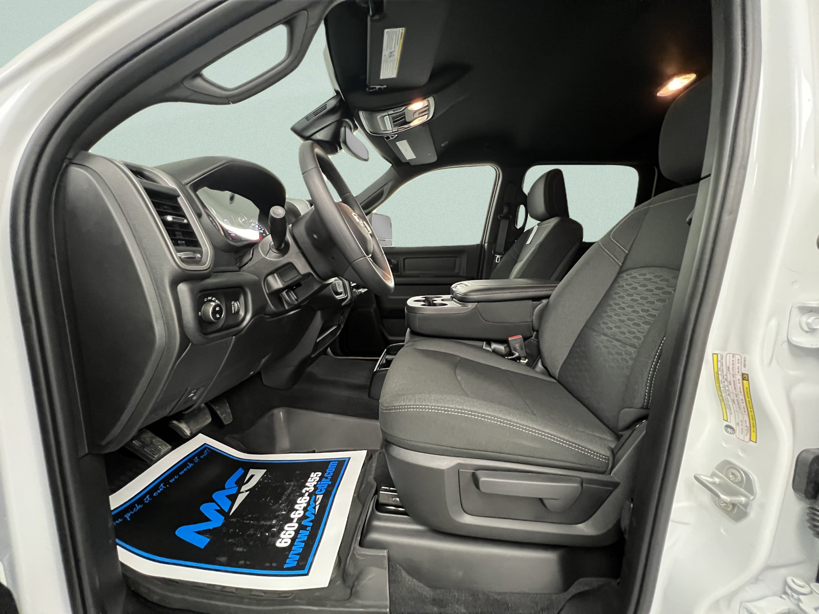 New 2027 RAM 2500 Tradesman AWD/4WD image 12
