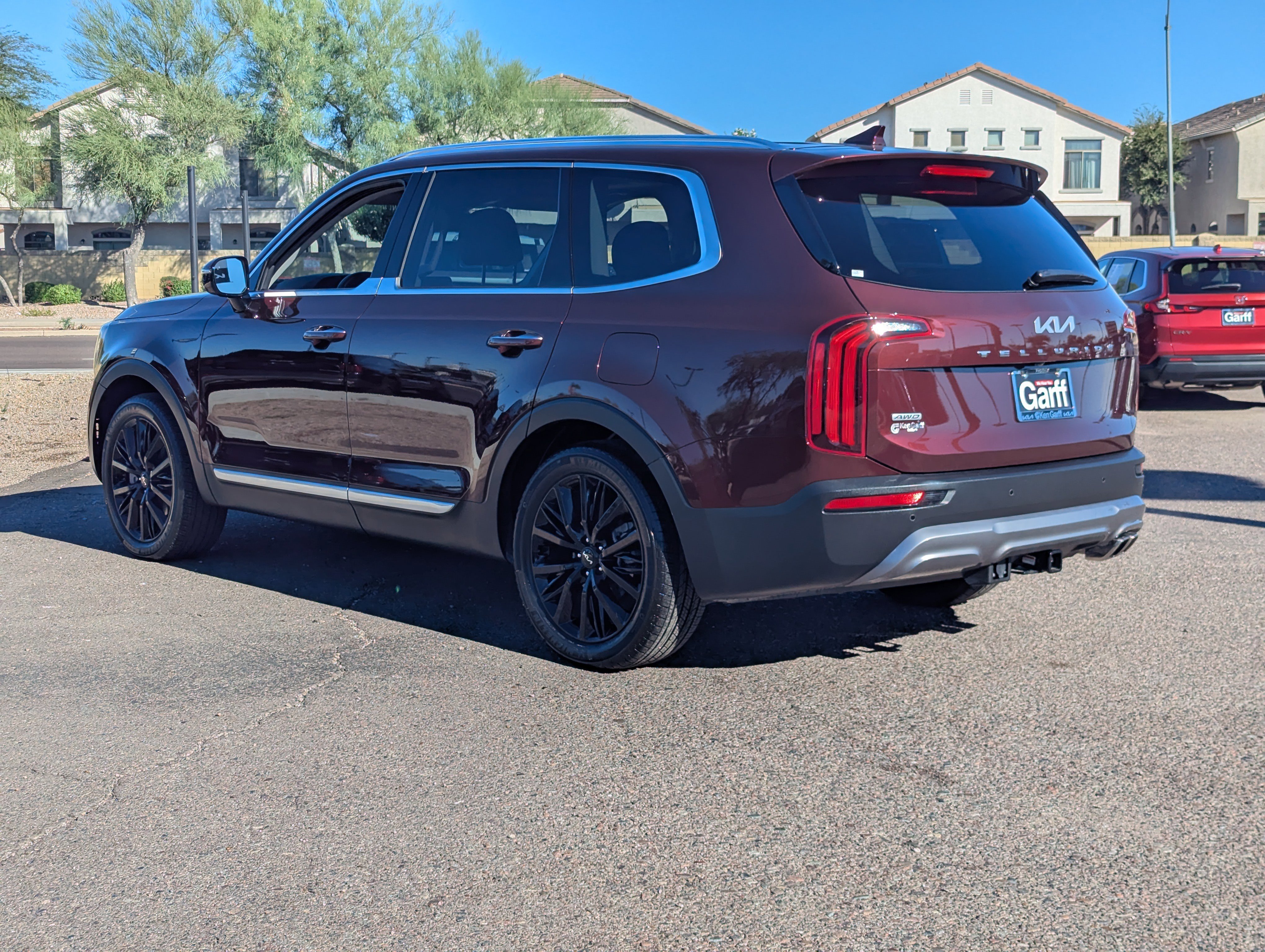 Certified 2022 Kia Telluride SX w/ Towing Package image 4