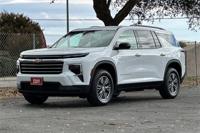 New 2026 Chevrolet Traverse LT image 10