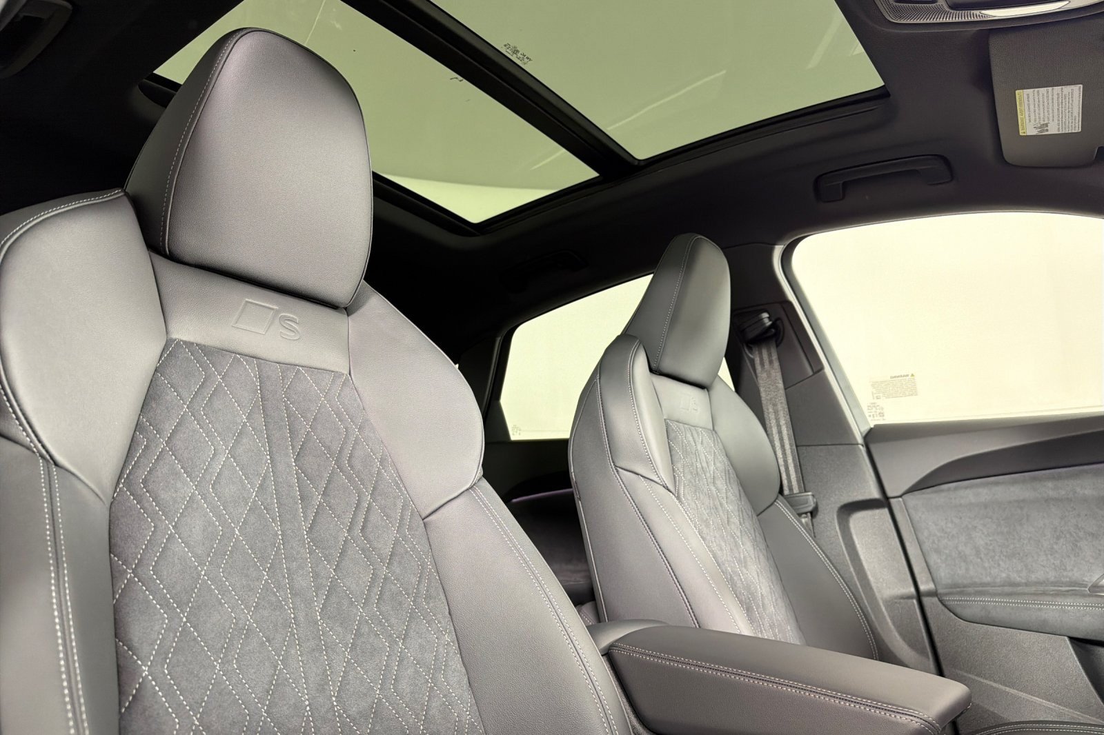 New 2026 Audi SQ5 Premium Plus AWD/4WD image 16