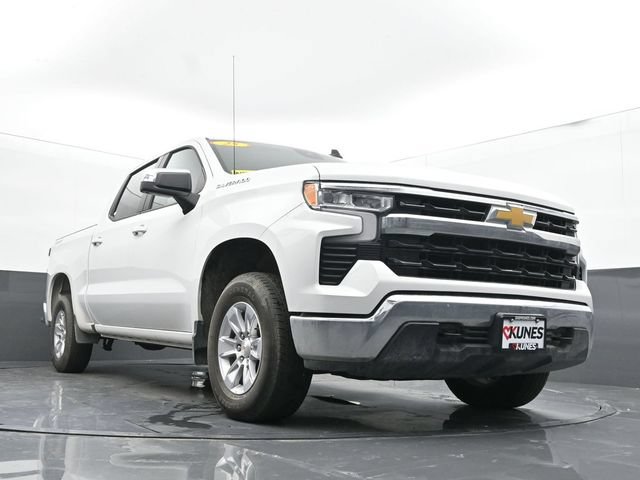 Used 2025 Chevrolet Silverado 1500 LT AWD/4WD image 48