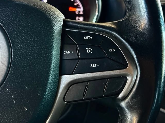 Used 2019 Jeep Grand Cherokee Limited RWD image 25