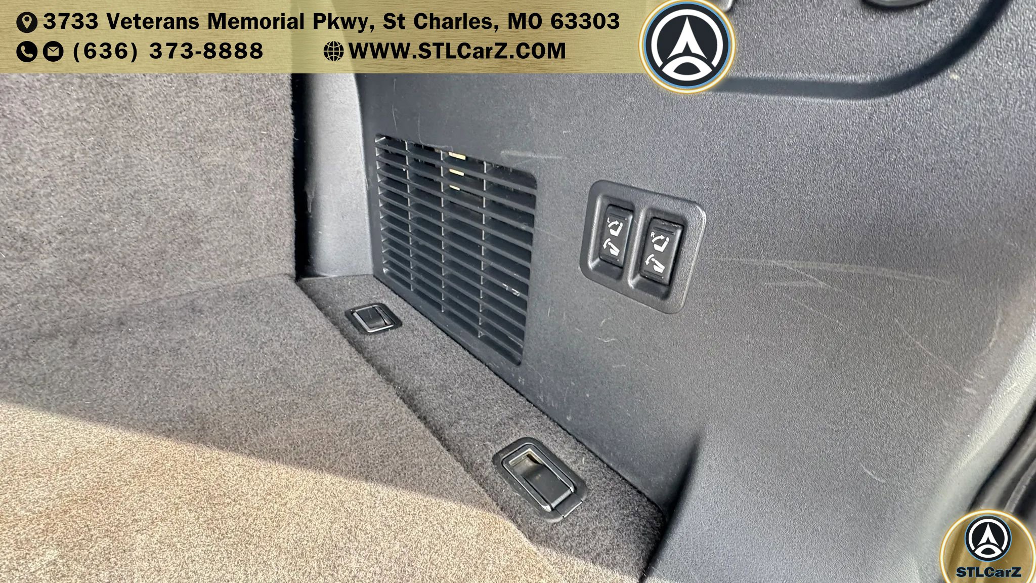 Used 2014 Nissan Armada Platinum w/ 2nd Row Captain Seat Package image 19