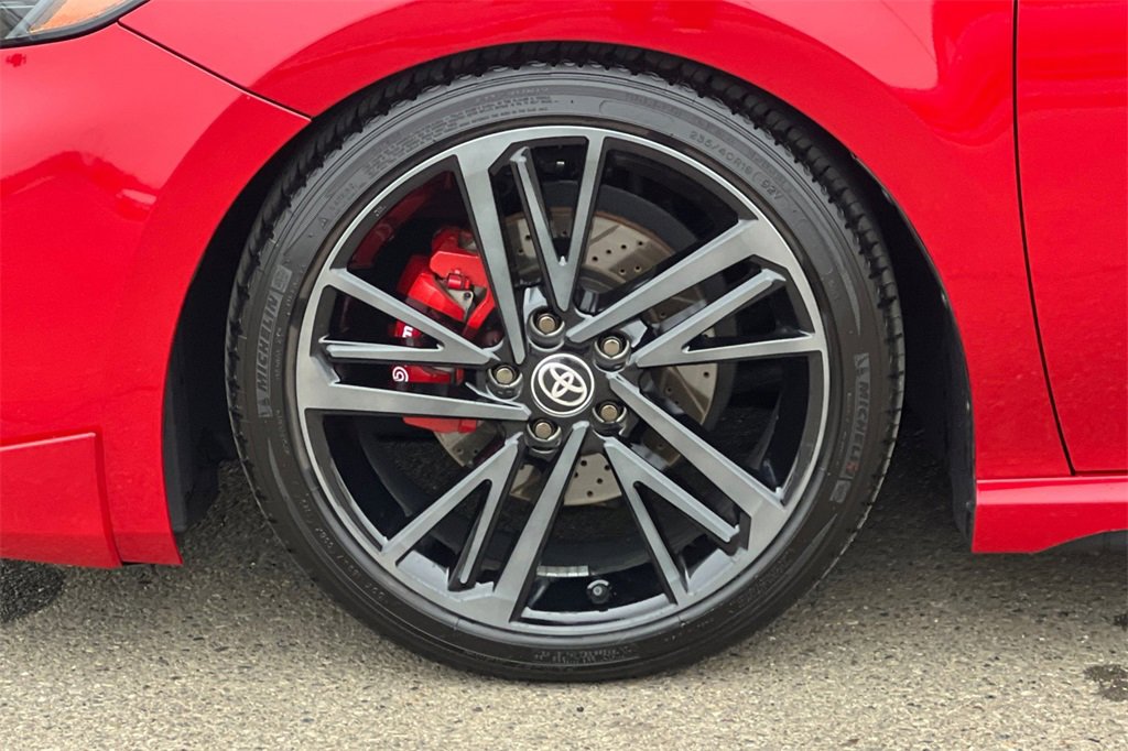 Used 2025 Toyota Camry XSE image 27