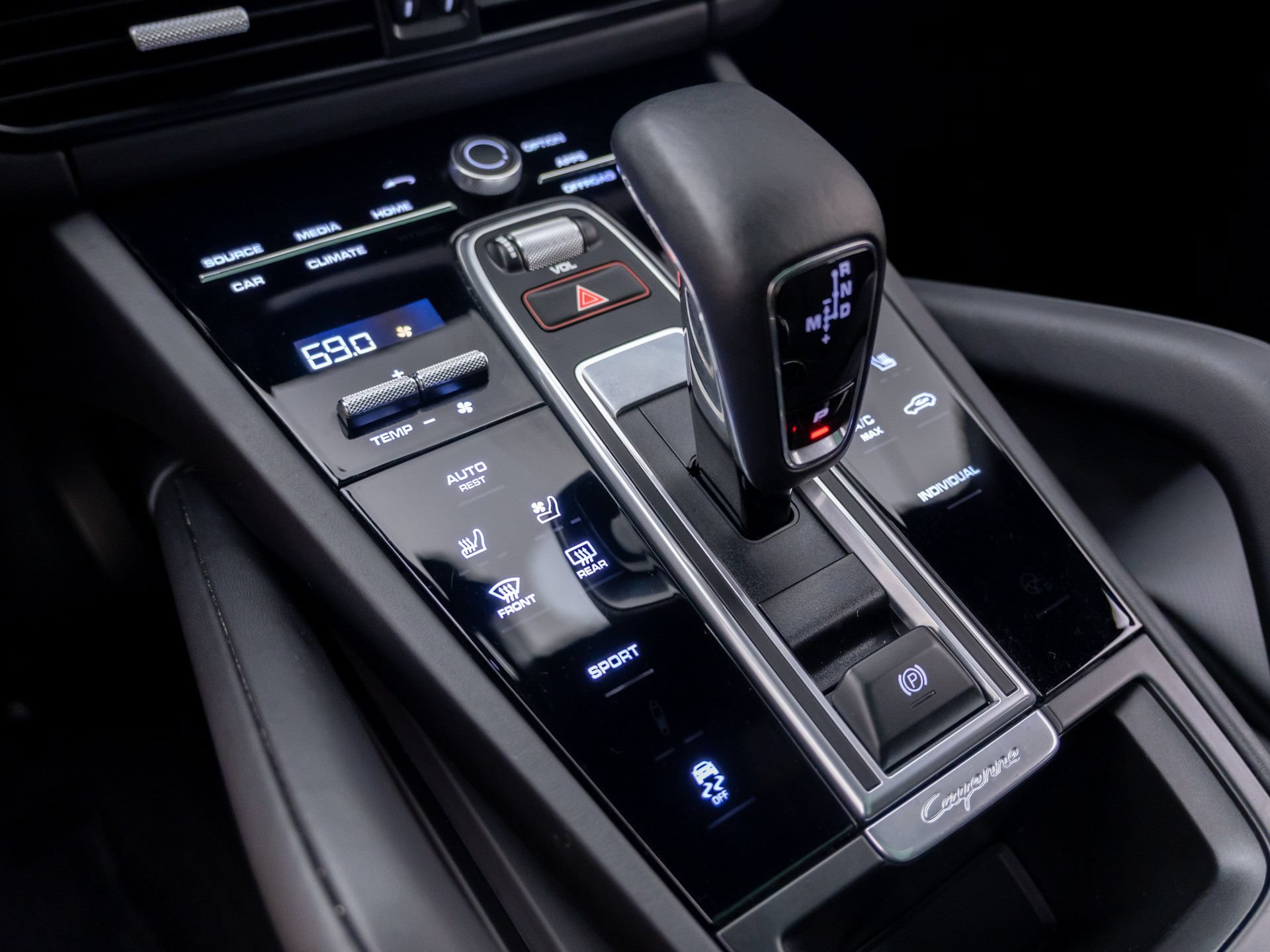 Certified 2023 Porsche Cayenne AWD/4WD image 20