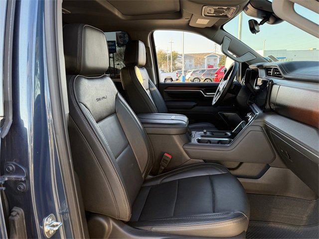 Certified 2025 GMC Sierra 2500 Denali w/ Denali Reserve Package image 32