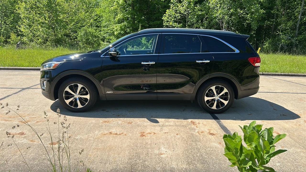 Used 2016 Kia Sorento EX AWD/4WD image 12