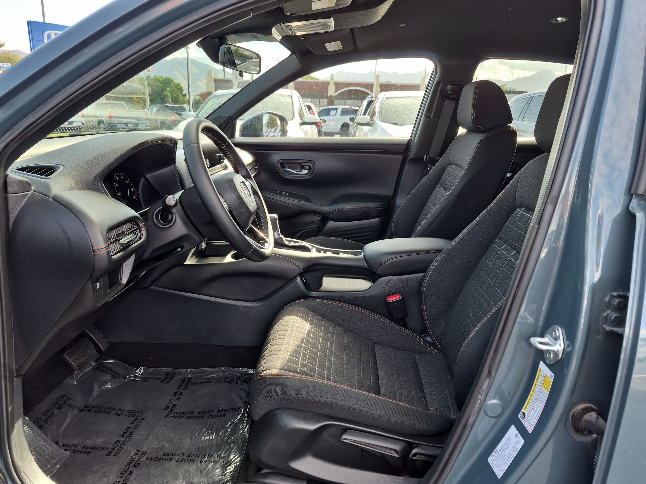 Certified 2025 Honda HR-V Sport image 17