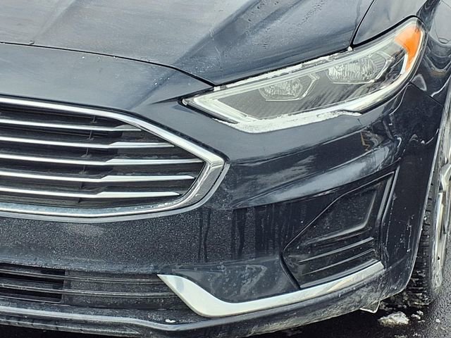 Used 2020 Ford Fusion SEL image 28