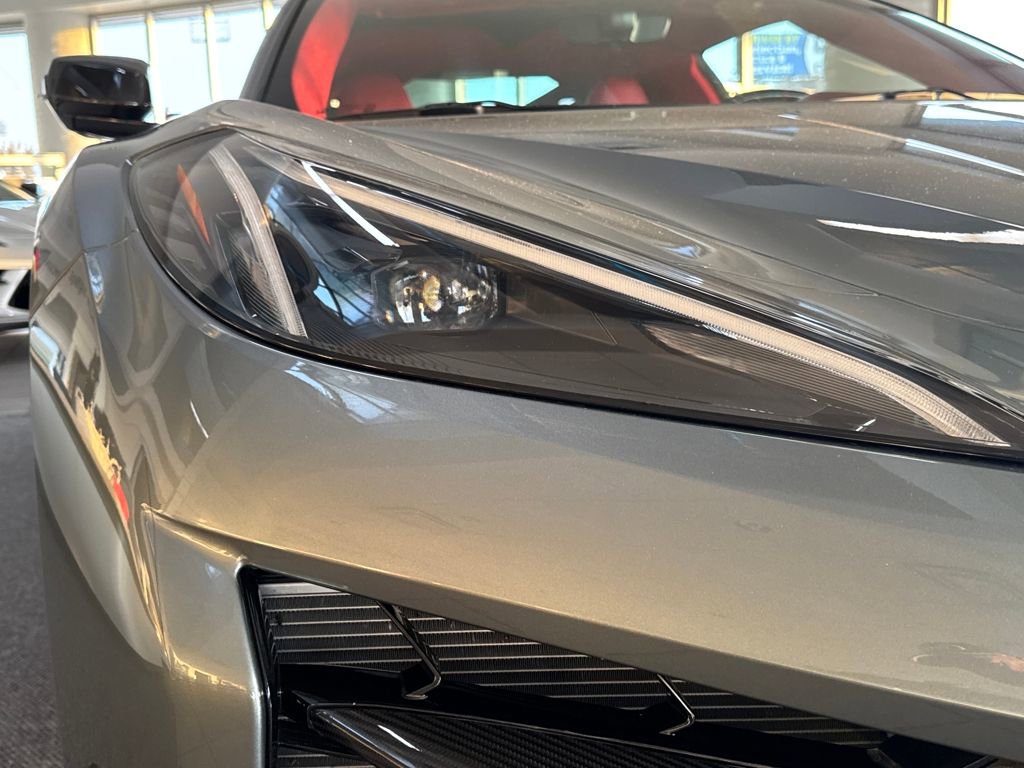 Used 2023 Chevrolet Corvette Z06 w/ Z07 Performance Package image 8