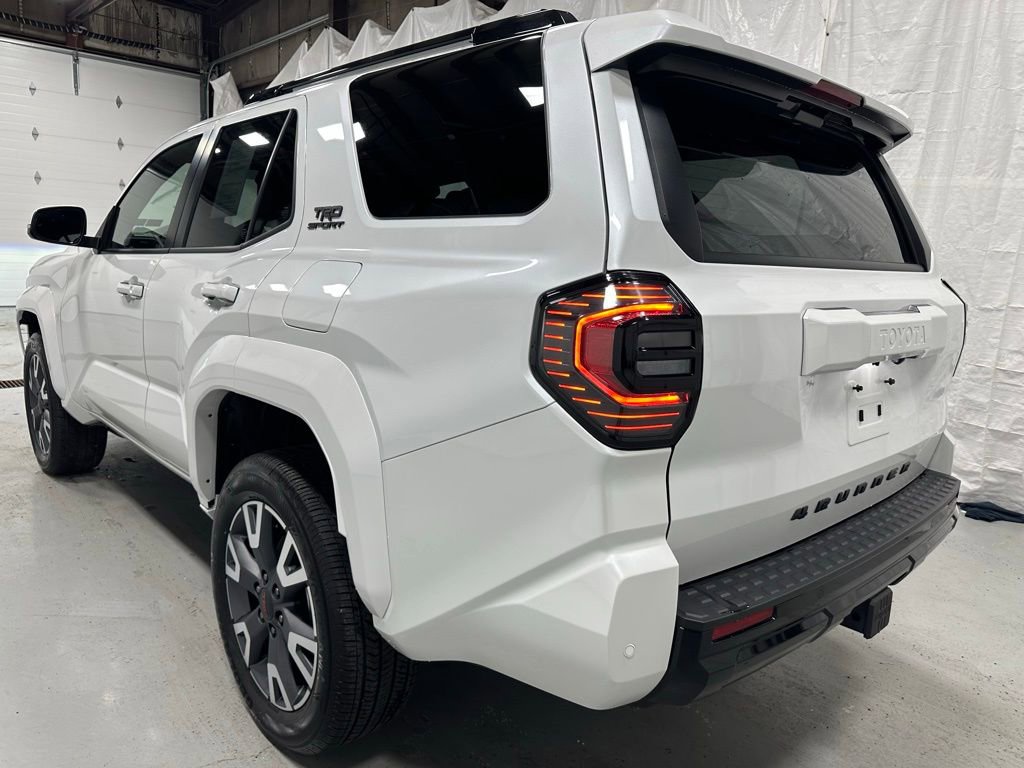 Used 2025 Toyota 4Runner TRD Sport image 5