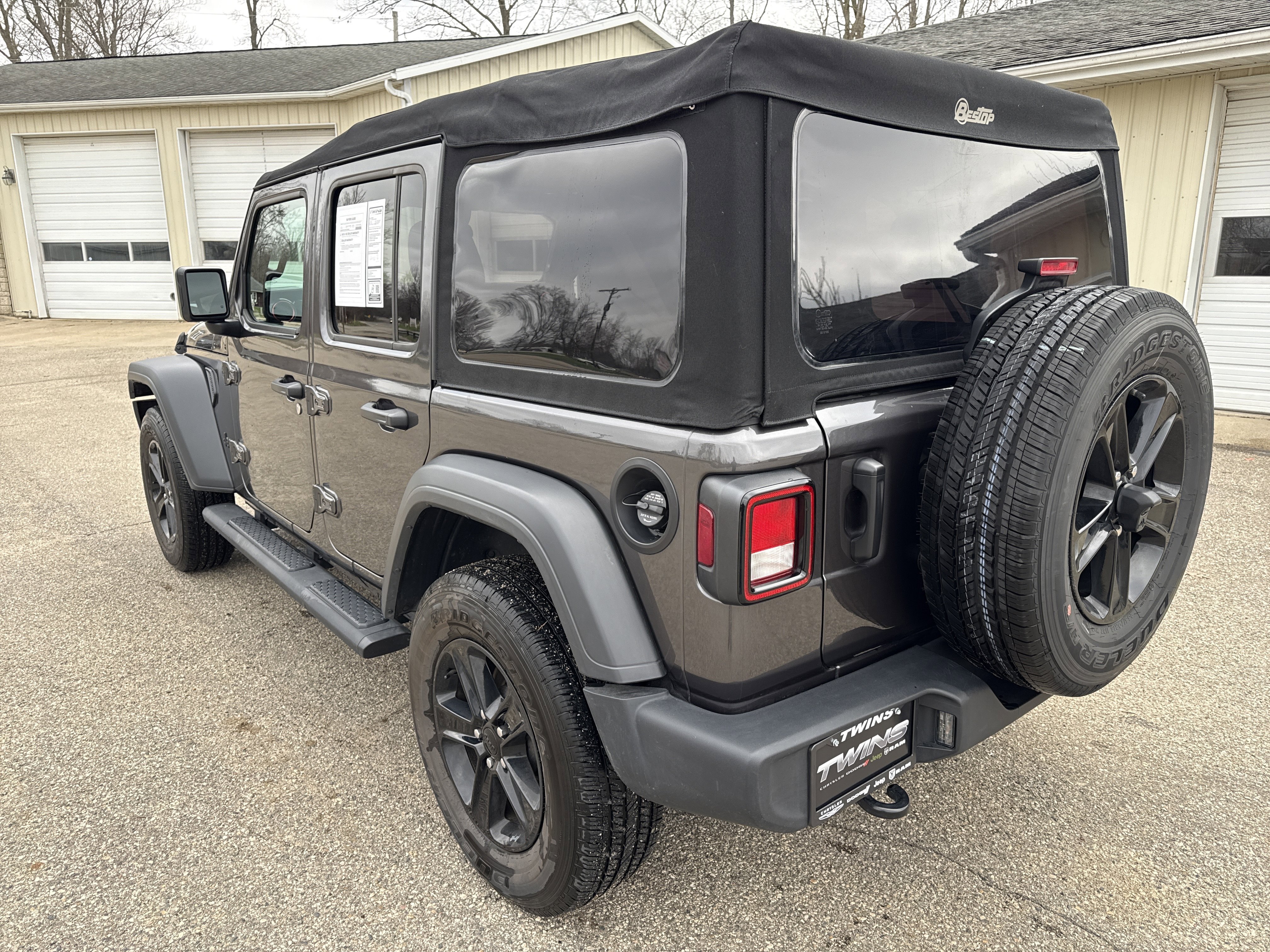 Used 2020 Jeep Wrangler Unlimited Sport AWD/4WD image 8