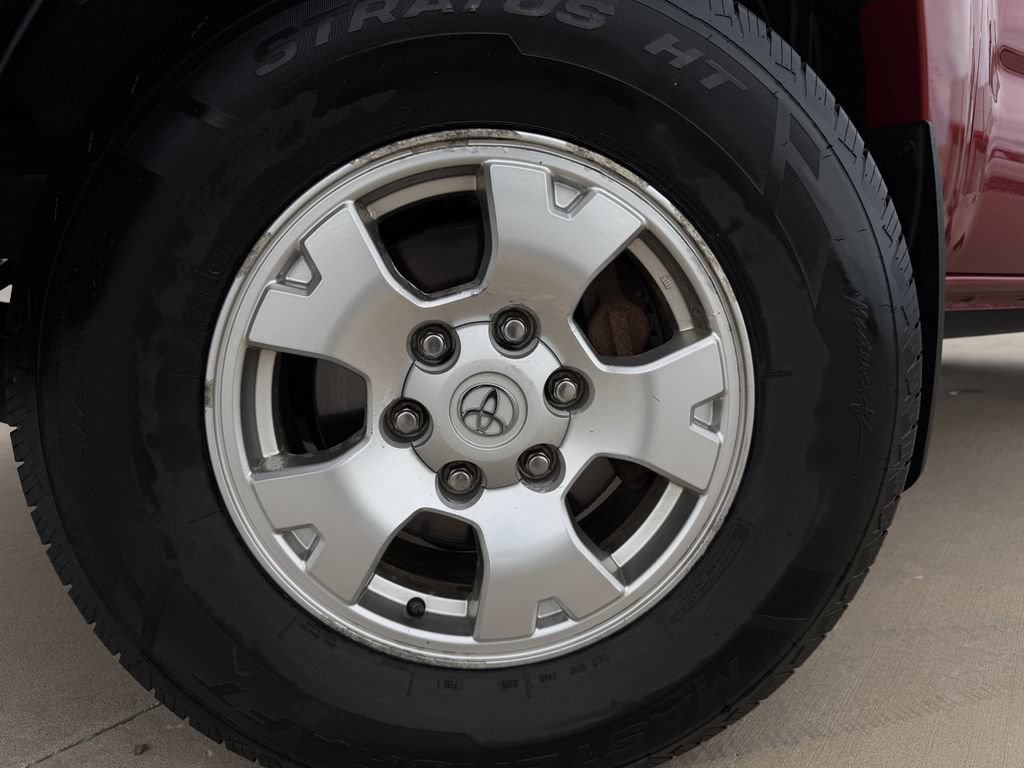 Used 2005 Toyota Tacoma 4x4 Double Cab w/ SR5 Pkg #8 image 9
