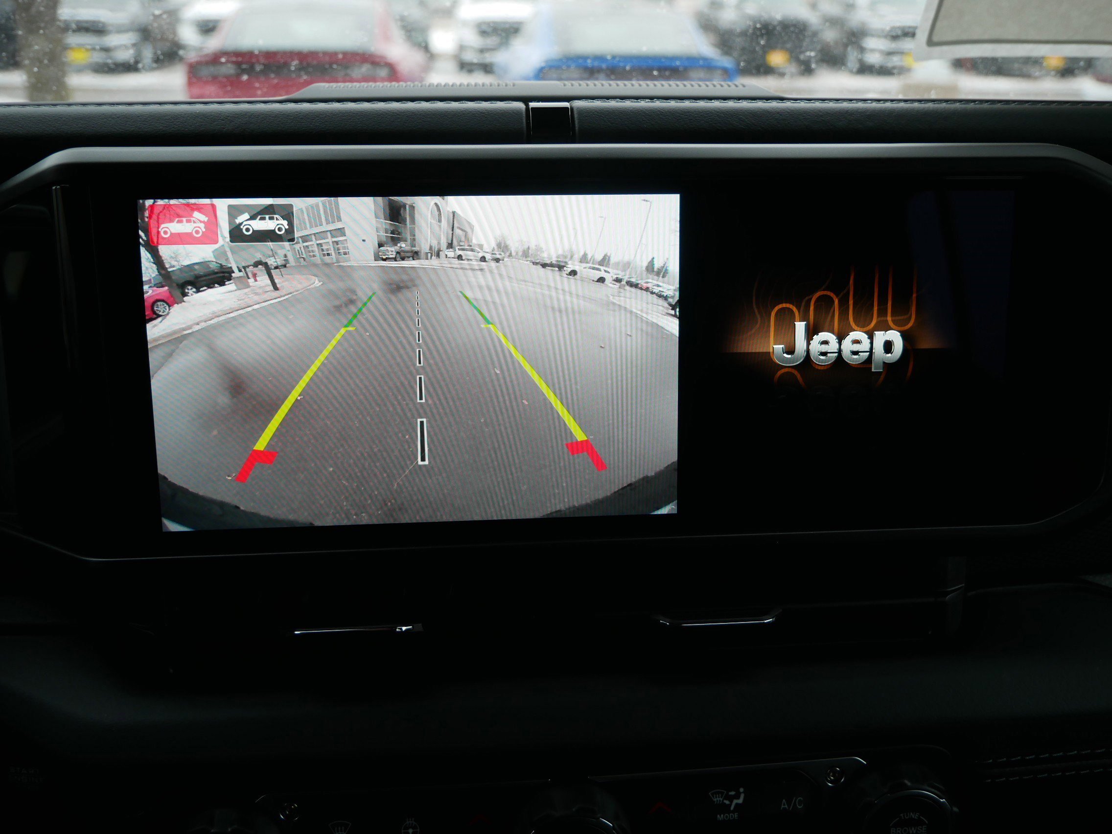 New 2026 Jeep Wrangler Unlimited Rubicon w/ Safety Group image 21