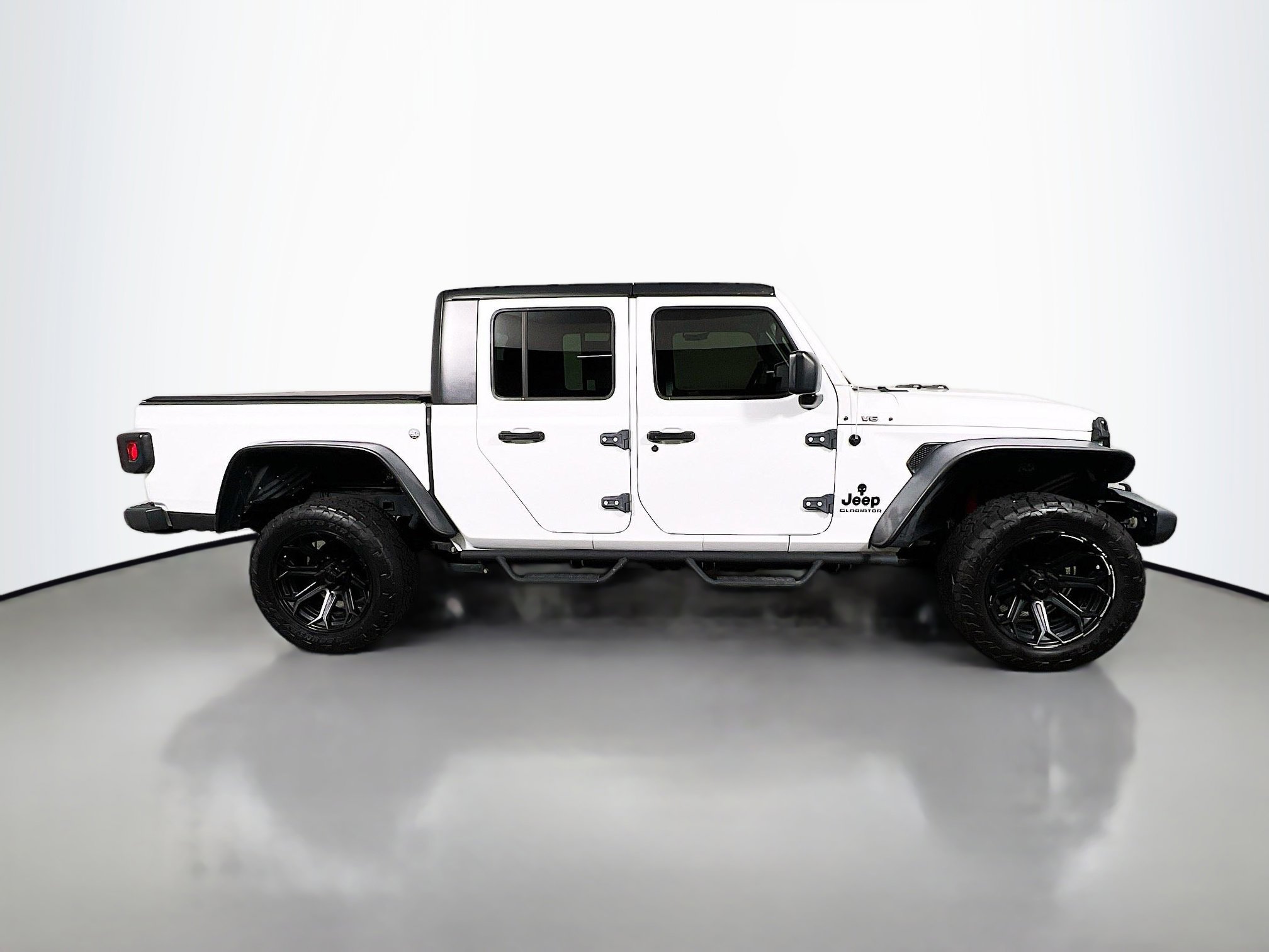 Used 2020 Jeep Gladiator Sport w/ Quick Order Package 24S image 3