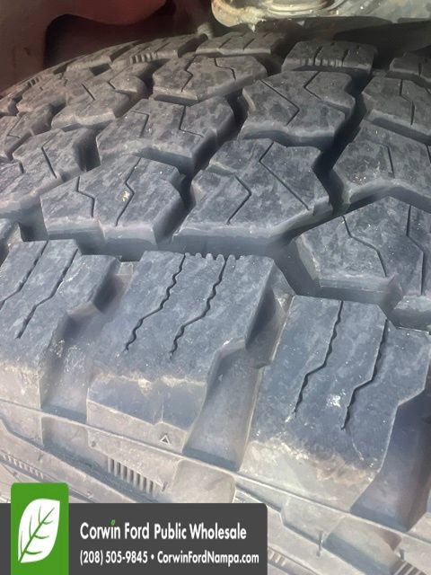 Used 2017 Ford Expedition EL XLT w/ Equipment Group 202A image 10