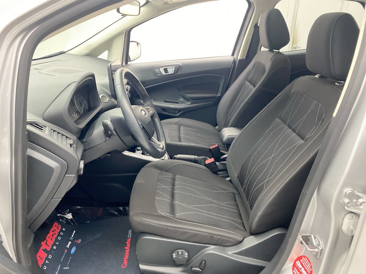 Used 2019 Ford EcoSport SE w/ SE Convenience Package AWD/4WD image 14