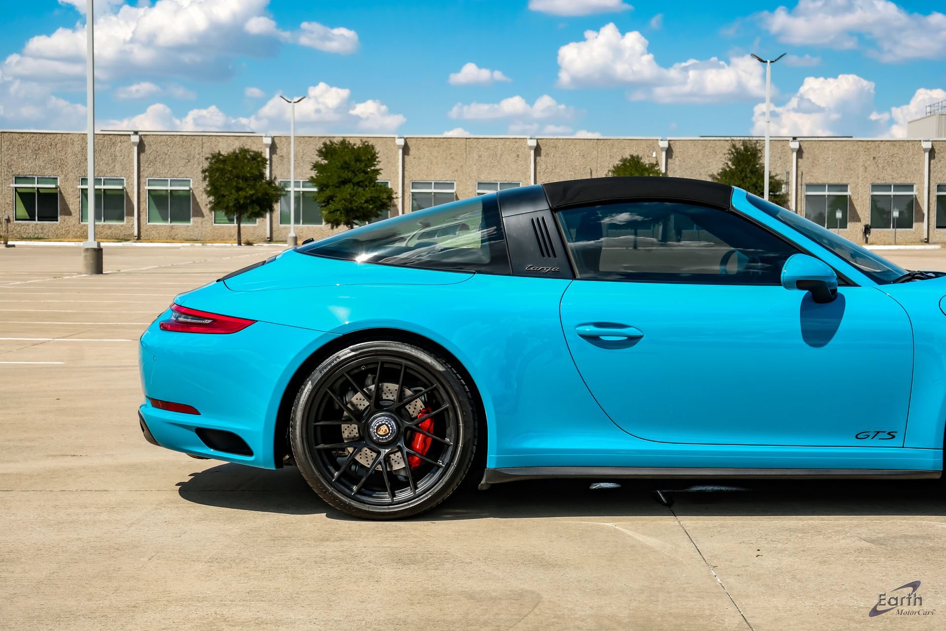 Used 2019 Porsche 911 Targa 4 GTS AWD/4WD image 18