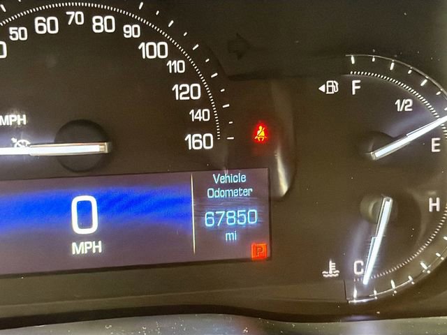 Used 2017 Cadillac XT5 FWD image 13