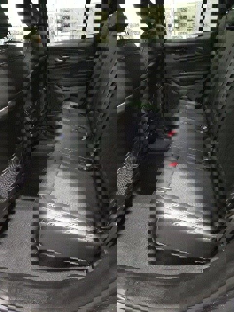 New 2025 Jeep Grand Cherokee Altitude image 18